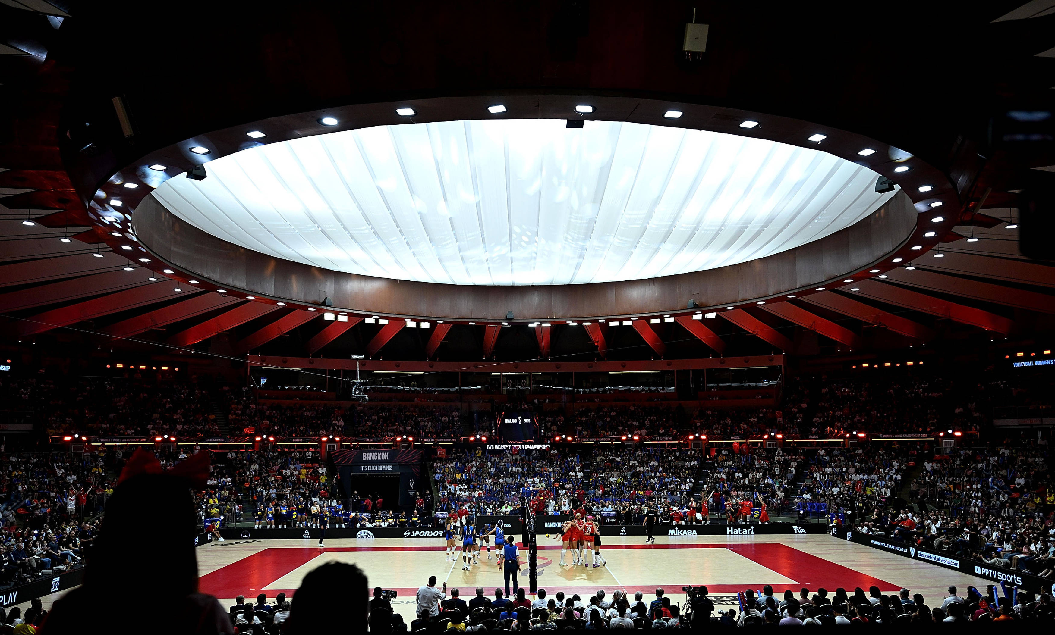 排球赛事精彩瞬间盘点,年度回顾震撼登场的简单介绍 排球赛事精彩瞬间盘点,年度回顾震撼登场的简单介绍