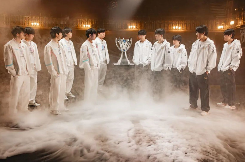 包含世界聚焦！英雄联盟赛事全球收视创新高的词条