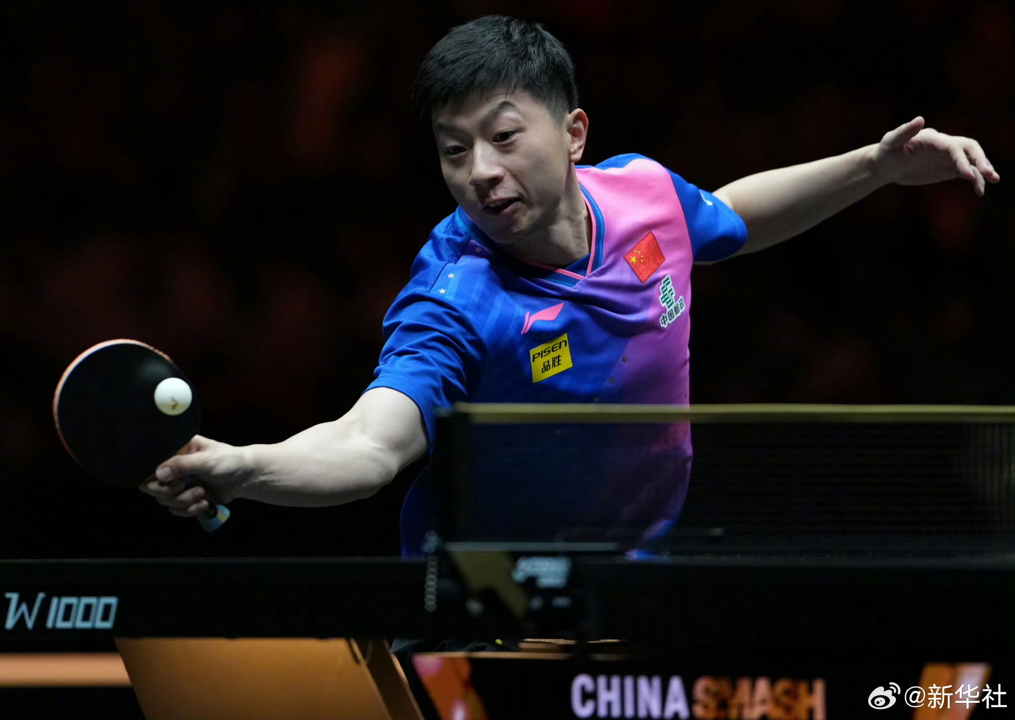 英格兰队逆转中国队,马龙高光表现 英格兰队逆转中国队,马龙高光表现