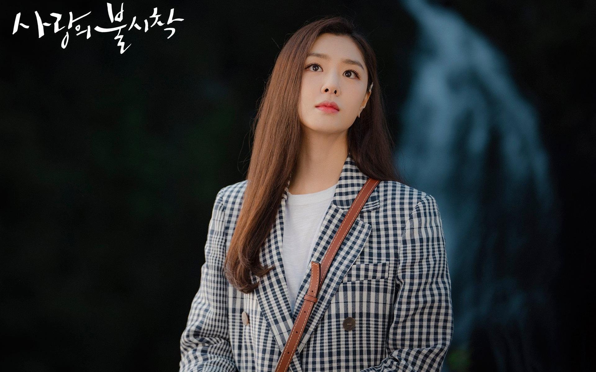 西甲国家德比+欧冠溃败,巴萨十年之痛的双重缩影