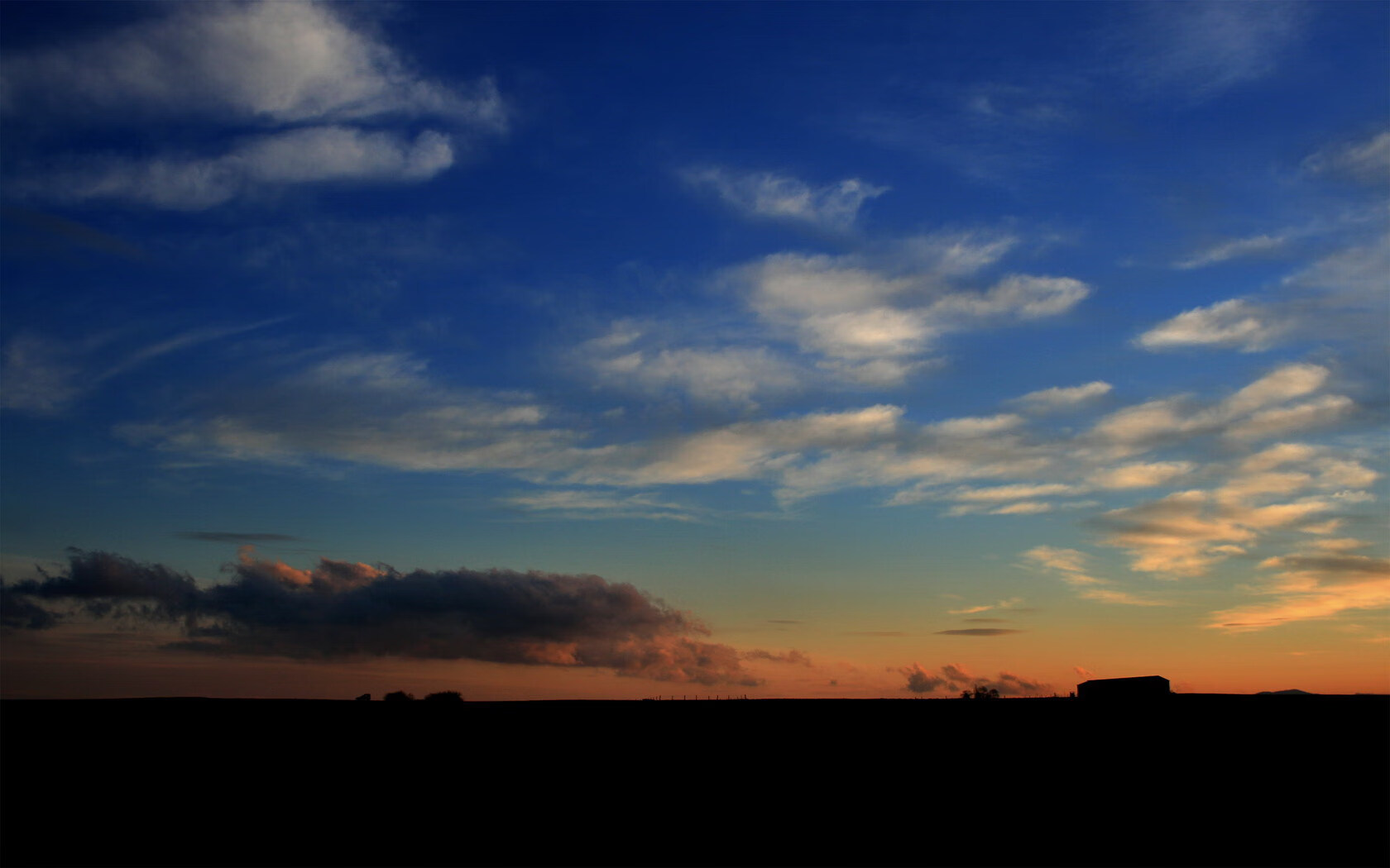 开云体育app-独舞与交响，当基耶萨的刀锋划过马里的乐章
