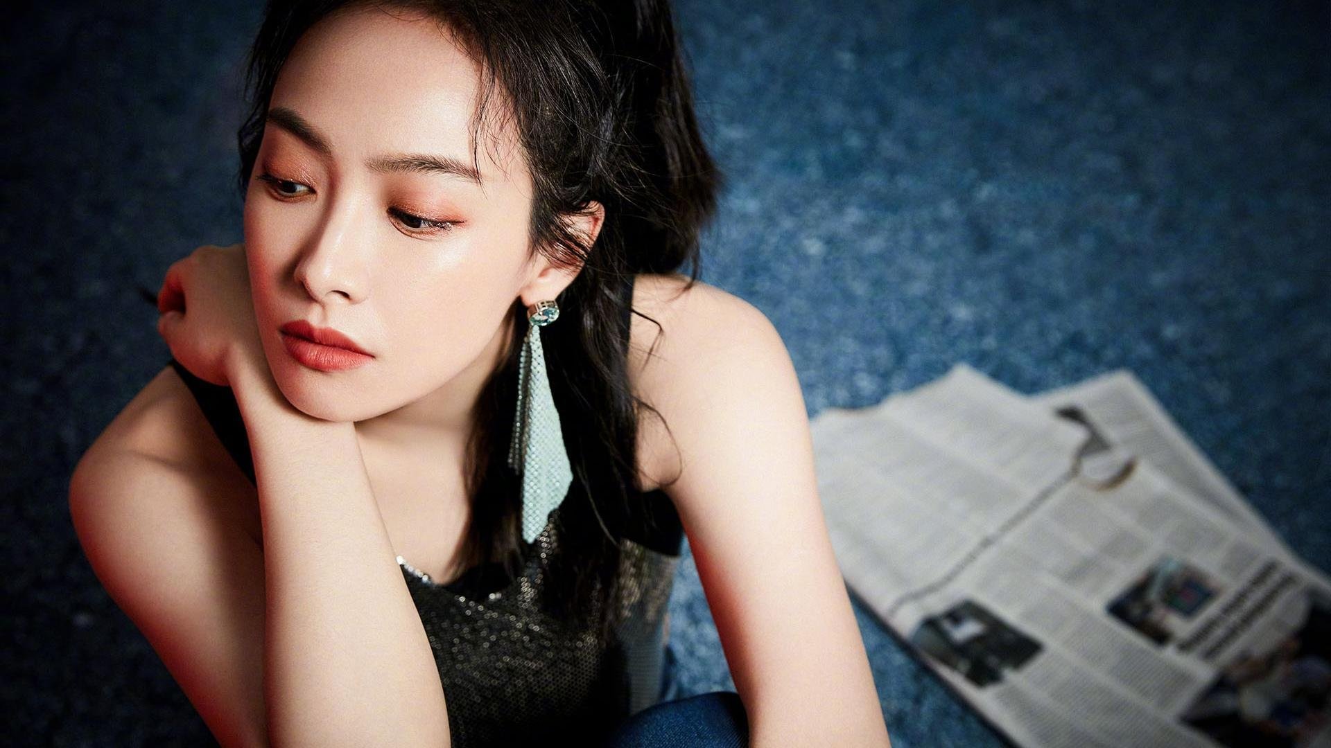 双线战场，F1巴林极速狂飙与火箭青年军收割广东