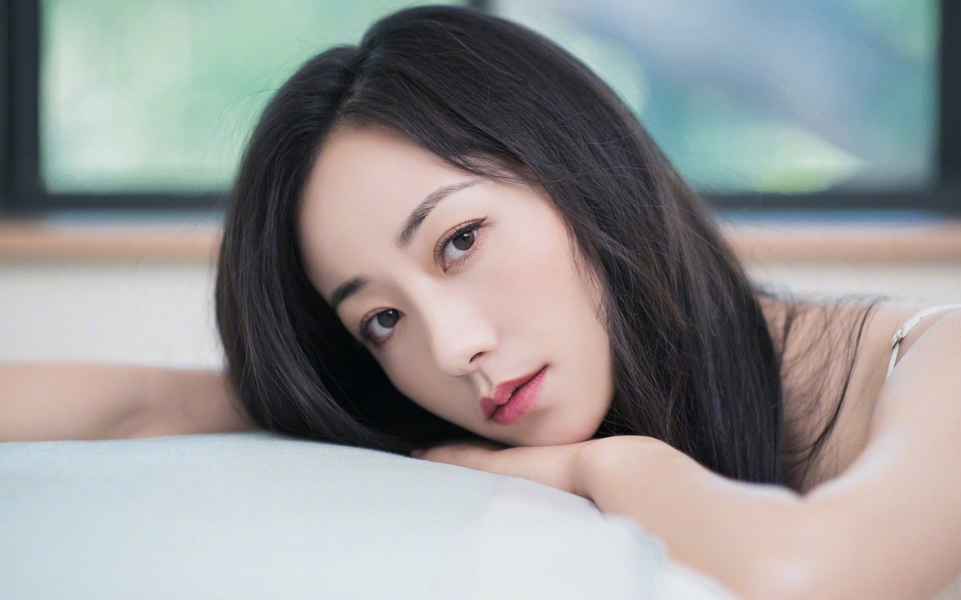 开云体育中国-伊布弑旧主燃爆情歌球场，比利亚雷亚尔三球终结巴萨悬念